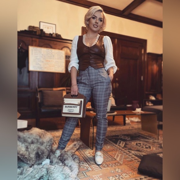 Grey plaid trousers from RW&Co. Perfect condition. - Picture 1 of 1